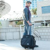 UDG UDG Ultimate SlingBag Trolley DeLuxe Black MKII - thumbnail