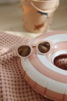 Zonnebril BEABA Delight voor kinderen van 9 tot 24 maanden rouge - thumbnail