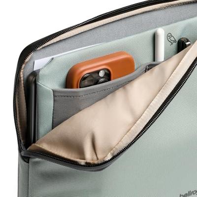Bellroy Caddy sleeve MacBook Pro/Air 15"/16" - Eucalyptus Bellroy Caddy sleeve MacBook Pro/Air 15"/16" - Eucalyptus