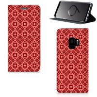 Samsung Galaxy S9 | Hoesje met Magneet | Batik Rood - thumbnail