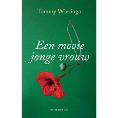 Een mooie jonge vrouw Een mooie jonge vrouw
