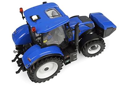 Universal Hobbies New Holland T6.180 Methane Power tractor 1:32 Universal Hobbies New Holland T6.180 Methane Power tractor 1:32