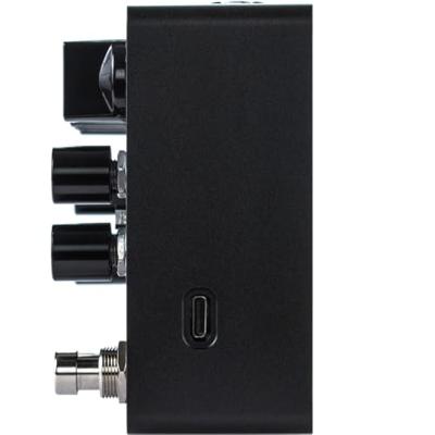 Darkglass Luminal Booster Ultra clean boost met 6-band EQ en IR-loader