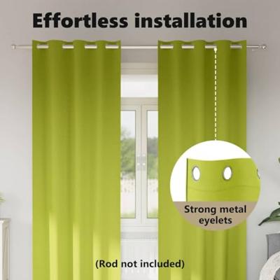 VidaXL Zwart-out gordijnen met ringen 2 pcs groen 260 x 140 cm