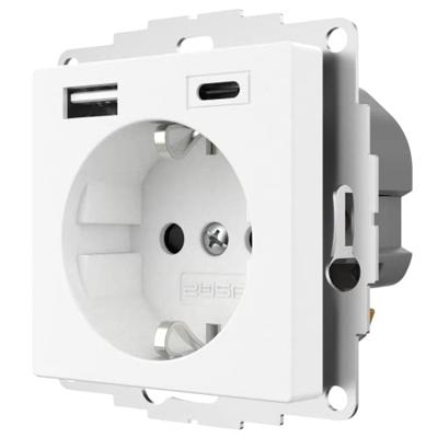 2USB 2U-449511 1-voudig Geaard stopcontact Met USB-laaduitgang, Aanraakbeveiliging, VDE IP20 Zuiver wit (RAL 9010)