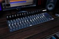 iCON P1-X/D4 Display Bundle USB MIDI DAW Controller - thumbnail