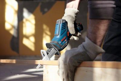 Bosch Professional GSA 12V-14 Accu reciprozaagmachine 12V 3,0Ah Li-Ion In L-Boxx - 060164L976