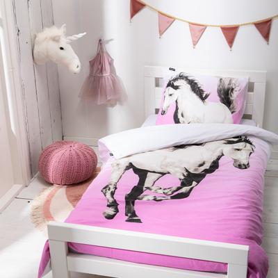 Fresh&Co Kids Majestic Horse Dekbedovertrek 140 x 200 cm - Kinderovertrek Dekbedovertrek Fresh&Co Kids Majestic Horse Dekbedovertrek 140 x 200 cm - Kinderovertrek Dekbedovertrek