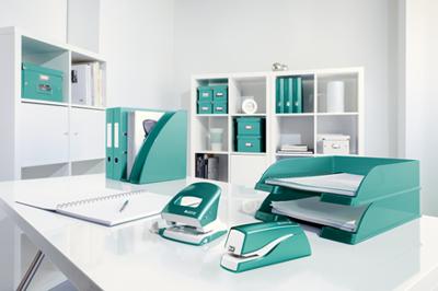 Nietmachine Leitz NeXXt WOW contactloos elektrisch 10 vel ijsblauw