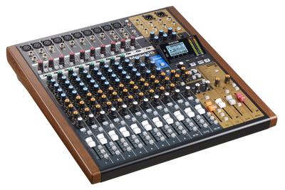 Tascam Model 16 16-kanaals mengpaneel