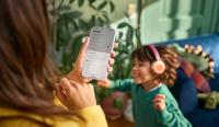Philips TAK4200MP 4200-serie On Ear draadloze opvouwbare hoofdtelefoon voor kinderen - 45 uur afspeeltijd, beperkt volume, Audio delen, 3,5 mm- en USB-C-kabel meegeleverd - Magenta Purper - thumbnail