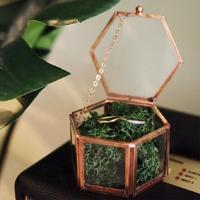 Hand gesoldeerd Zeszijdig clamshell C trouw ring vak eeuwige bloem box grootte: 21 5 x19x 11 5 cm (tin rood) - thumbnail