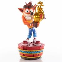 Crash Team Racing - Crash Winner Statue - thumbnail
