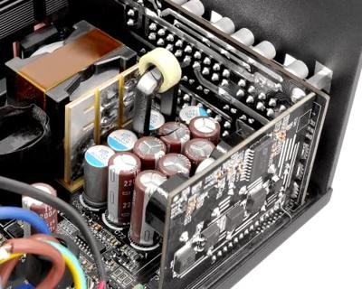 Thermaltake Toughpower GF A3 1050W PC-netvoeding 1050 W ATX 80 Plus Gold