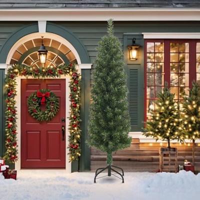 VidaXL Kunstkerstboom met standaard smal 210 cm pvc groen