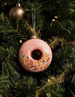 Nordic Light Kerstbal Donut Roze 10 cm - thumbnail