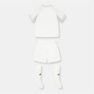 Real Madrid Minikit Thuis 2025/2026 - Maat 110 - Kleur: Wit | Soccerfanshop