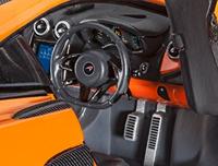 Revell mclaren 570s - thumbnail
