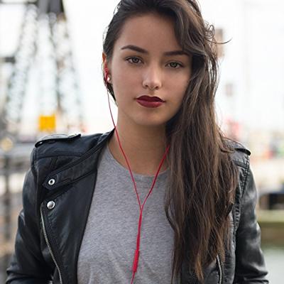 SOL Republic Jax In-ear hoofdtelefoon, geluidsisolerend, draadloze oordopjes met microfoon + 1-knopbediening, hoogwaardig geluid met krachtige bas, 4 oordopjes maten voor ideale pasvorm, rood