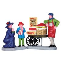 Lemax roasted peanut treats, s/2 kerstdorp figuur type 5 Caddington Village 2016 - thumbnail