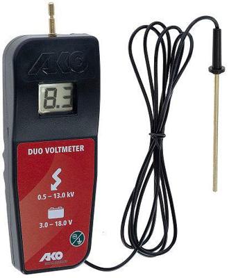 AKO digitale duo voltmeter
