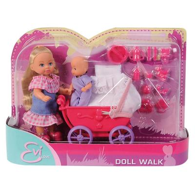 Evi Love pop walk roze