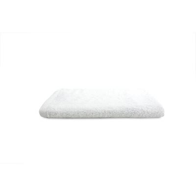 The One Hotel Gastendoekje Luxury 675gr/m2 - 30 x 50 cm - Wit The One Hotel Gastendoekje Luxury 675gr/m2 - 30 x 50 cm - Wit