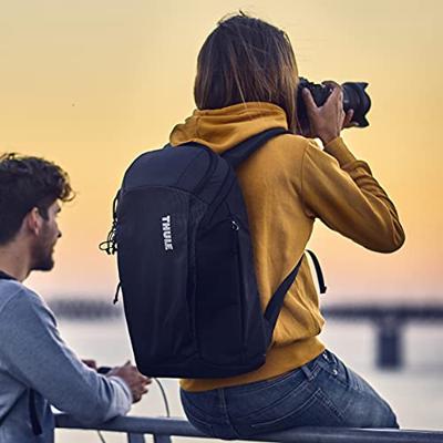 Thule TECB-120 EnRoute medium DSLR backpack zwart