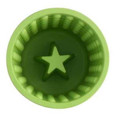 LICKIMAT Yoggie Pot - afleiding, plezier en verrijking. Duurzame rubberen traktatieverspreider voor alle formaten honden en trage voederbak voor kleine honden. De nieuwste LickiMat