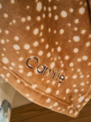 Bedrukte fleece deken. bruin, bedrukt