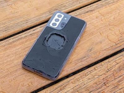 QUAD LOCK mag poncho - iphone 16 pro