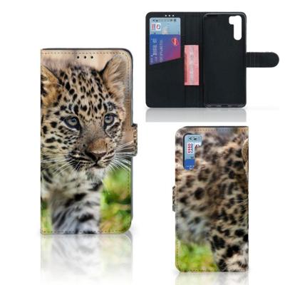 OPPO A91 | Reno3 | Telefoonhoesje | Met pasjeshouder | Baby Luipaard