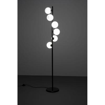 Kare Design Scala Balls Vloerlamp 160cm zwart en wit Kare Design Scala Balls Vloerlamp 160cm zwart en wit