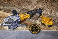 DeWALT DCS571P2 Accu ultra compact cirkelzaag 115mm 18V XR 5.0Ah in TSTAK - thumbnail