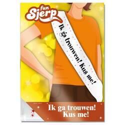 Sjerp Ik ga trouwen kus me!