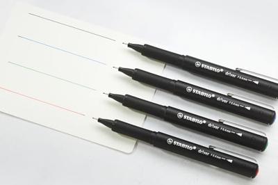 Fineliner STABILO dr!ver fijn assorti 4 stuks Fineliner STABILO dr!ver fijn assorti 4 stuks