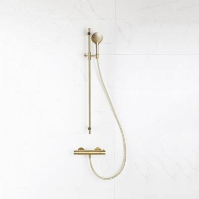 Fortifura Calvi douchekraan met glijstangset met ronde handdouche, gladde doucheslang Geborsteld Messing PVD (Goud) SW767490/SW799449/SW728177/SW720571
