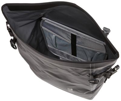 THULE pack&apos;n pedal tas "shield pannier small" bag shield pannier small blue