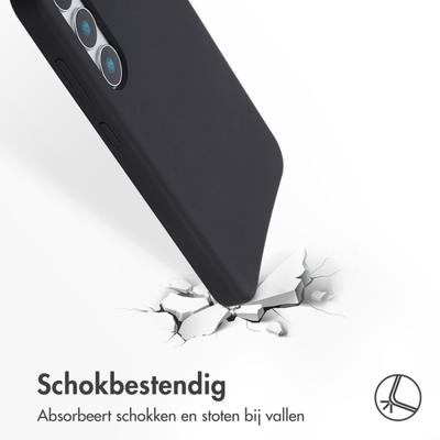 Accezz Liquid Silicone Backcover voor Samsung Galaxy S25 Plus Telefoonhoesje Zwart Accezz Liquid Silicone Backcover voor Samsung Galaxy S25 Plus Telefoonhoesje Zwart