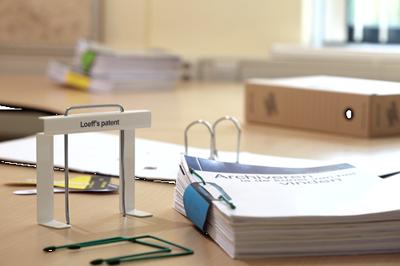 Loeff&apos;s archiefboy Liftboy