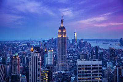 Schilderij - Empire state building in de nacht, USA, NYC, Blauw, Premium Print