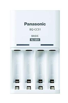 Panasonic eneloop, basislaadapparaat, voor 2/4 NiMH-accu's AA/AAA, inclusief 4 x eneloop AA mignon, min. 1900 mAh, 2100 laadcycli