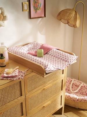 Luiertafel compatibel commode 42 en 52cm diep hout Luiertafel compatibel commode 42 en 52cm diep hout