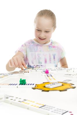 Tactic Mexican train domino spel