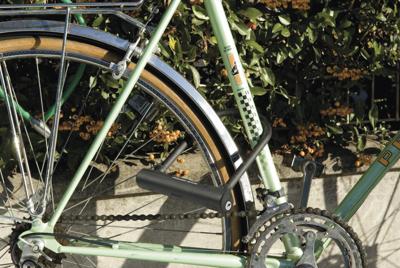 Antidiefstal U 2 vlakke sleutels Masterlock H.180mm Ø12mm