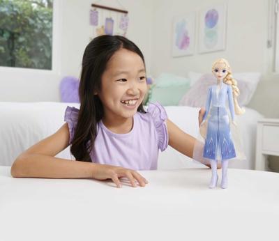 Disney Frozen pop Elsa Disney Frozen pop Elsa