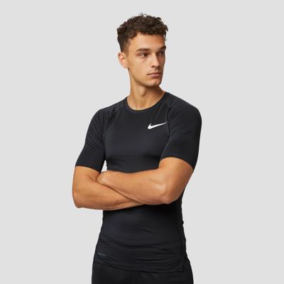 Nike thermo T-shirt zwart Nike thermo T-shirt zwart