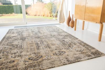 Louis de Poortere - 8720 Antiquarian Agha Old Gold - 290x390 cm Vintage Vloerkleed Louis de Poortere - 8720 Antiquarian Agha Old Gold - 290x390 cm Vintage Vloerkleed