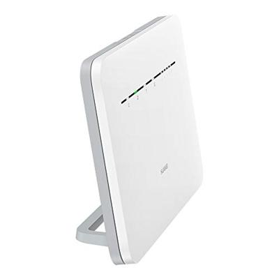 Huawei B535 4G LTE Router 3Pro (Cat.7, 4G LTE tot 300 Mbps (download), 100 Mbit/s, upload), WiFi 300 Mbps (2,4 GHz) + 867 Mbps (5 GHz), 4x Gigabit LAN) wit