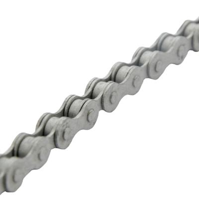 Simson ketting normaal anti-roest - fietsketting 1/2x1/8 - 112 schakels - grijs Simson ketting normaal anti-roest - fietsketting 1/2x1/8 - 112 schakels - grijs